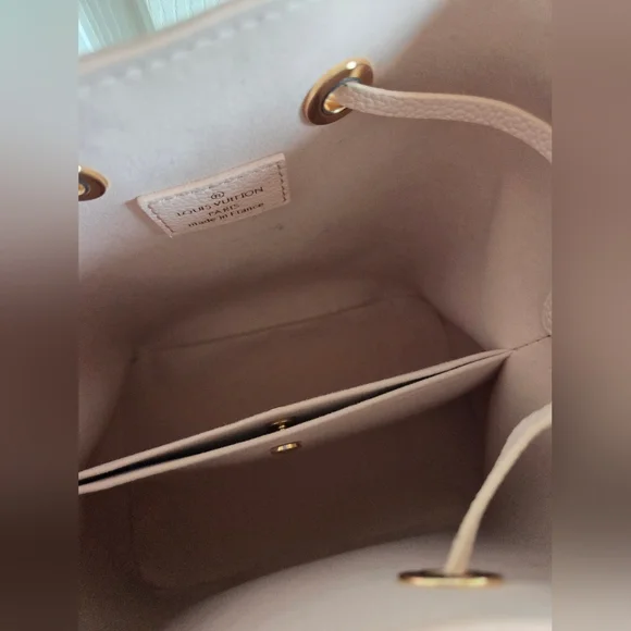 Pink Bag Neo - Picture 4 of 5